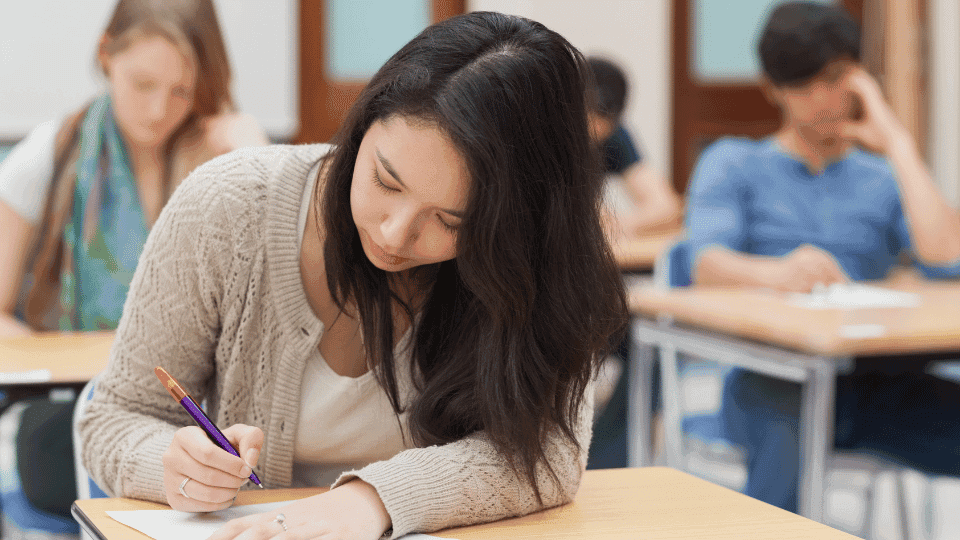 UCAT Access Arrangements 2026: Extra Time and Support for Disabilities